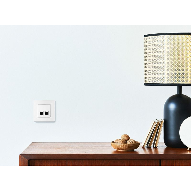 Механизм розетки комп. СП Etika RJ45 + RJ45 CAT.5E UTP бел. Leg 672255