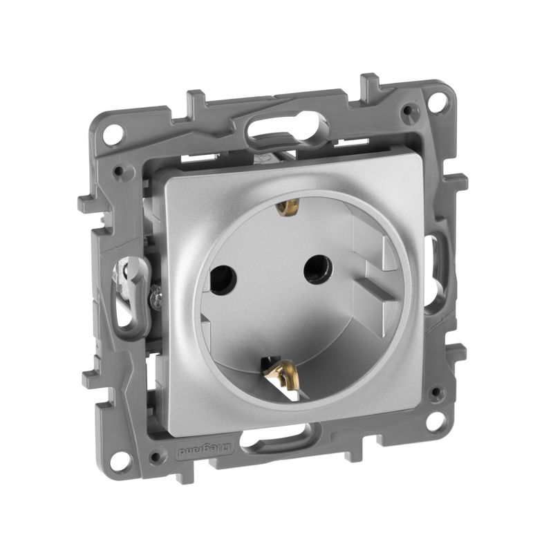 Механизм розетки 1-м СП Etika 16А IP31 250В 2P+E с заземл. защ. шторки немецк. стандарт винт. клеммы алюм. Leg 672422