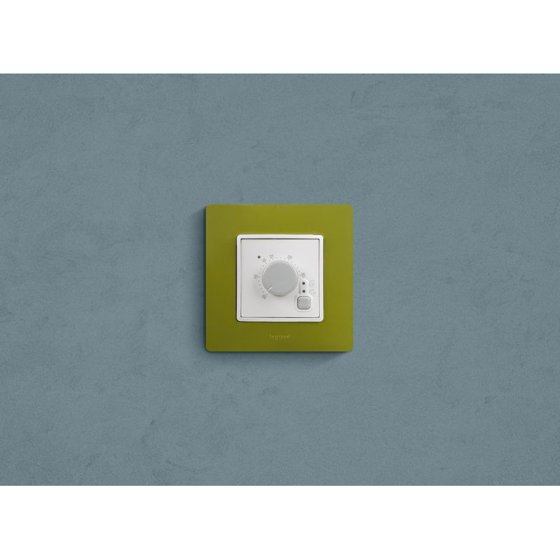 Механизм термостата СП Etika с внешним датчиком для теплых полов бел. Leg 672230