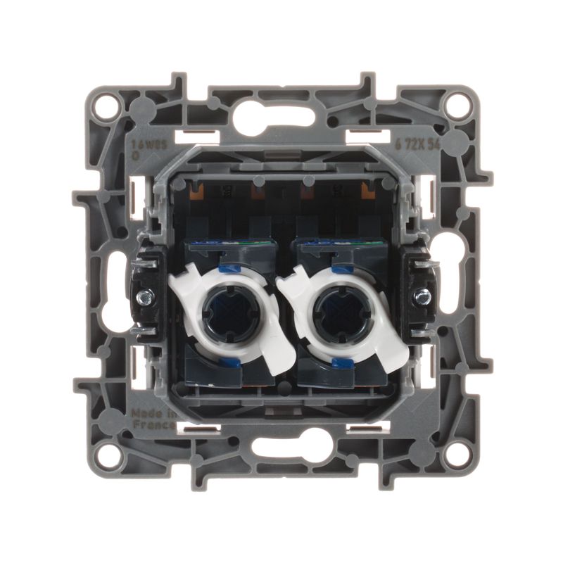 Розетка компьютерная СП Etika RJ45 + RJ45 CAT.6 UTP бел. Leg 672254