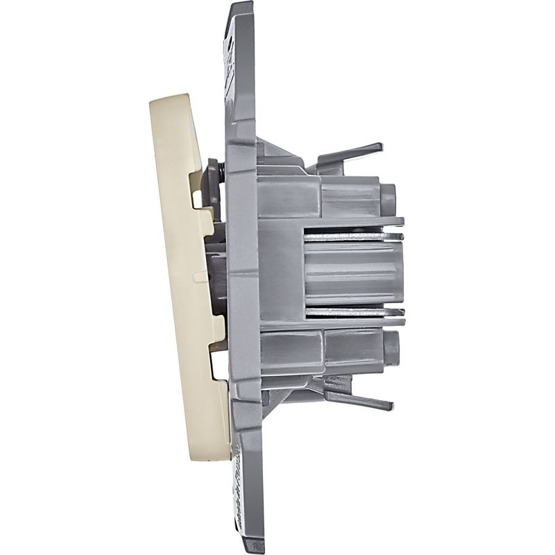 Переключатель без фиксации (кнопка) с Н.О./Н.З. контактом INSPIRIA 6 A 250 В~ слоновая кость (673691)