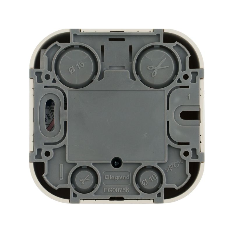 Розетка информационная 1-м ОП Quteo RJ45 CAT.5E UTP сл. кость Leg 782254