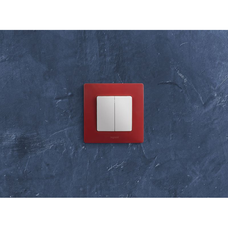 Механизм выключателя 2-кл. СП Etika 10А IP20 250В 10AX безвинт. зажимы бел. Leg 672202