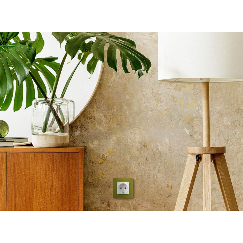 Механизм розетки 1-м СП Etika 16А IP31 250В 2P+E с заземл. защ. шторки немецк. стандарт винт. клеммы бел. Leg 672222