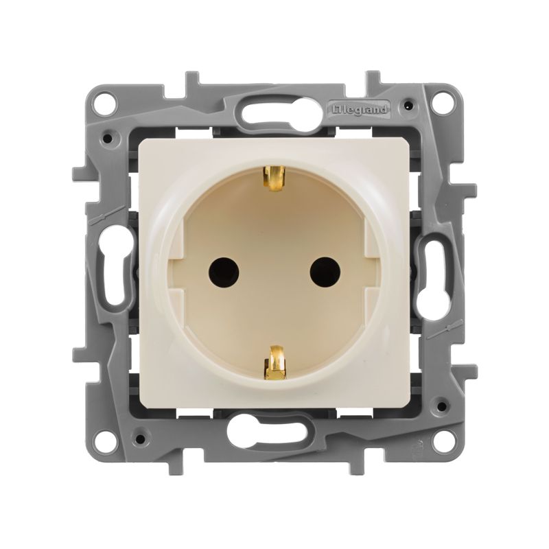 Механизм розетки 1-м СП Etika 16А IP31 250В 2P+E с заземляющим контактом защитные шторки немецкий стандарт винтовые клеммы слоновая кость Leg 672322