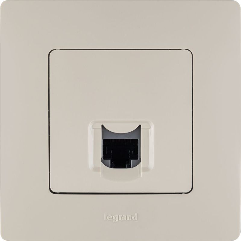 Механизм розетки информ. 1-м СП Etika RJ45 CAT.5E UTP сл. кость Leg 672341