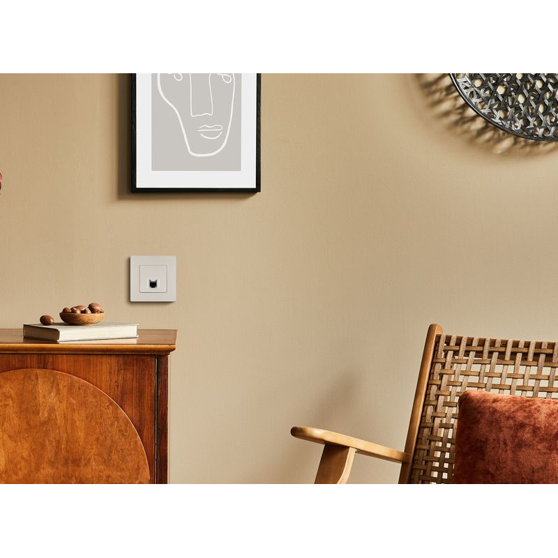 Механизм розетки информ. 1-м СП Etika RJ45 CAT.5E UTP сл. кость Leg 672341