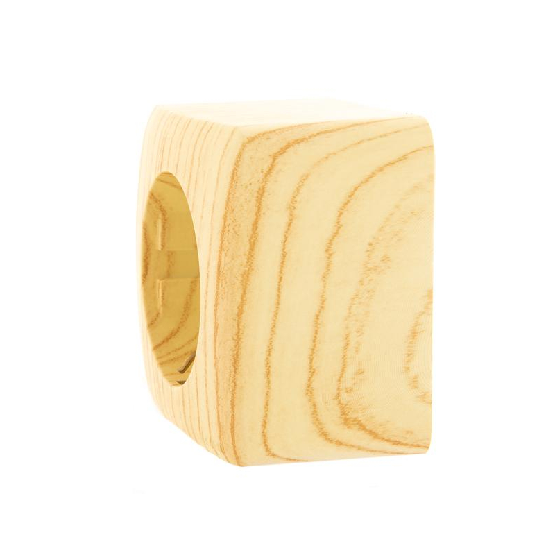 Розетка 1-м ОП VIOLA с заземл. беленый дуб LEZARD 751-5200-122