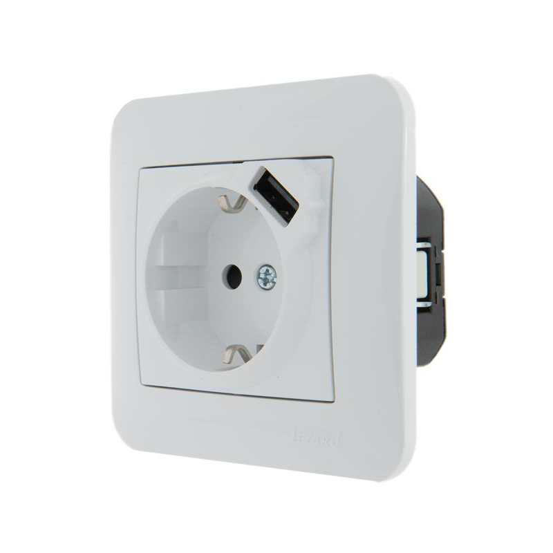 Механизм розетки 1-м СП KARINA 16А с з/к + USB разъем бел. LEZARD 707-0288-181