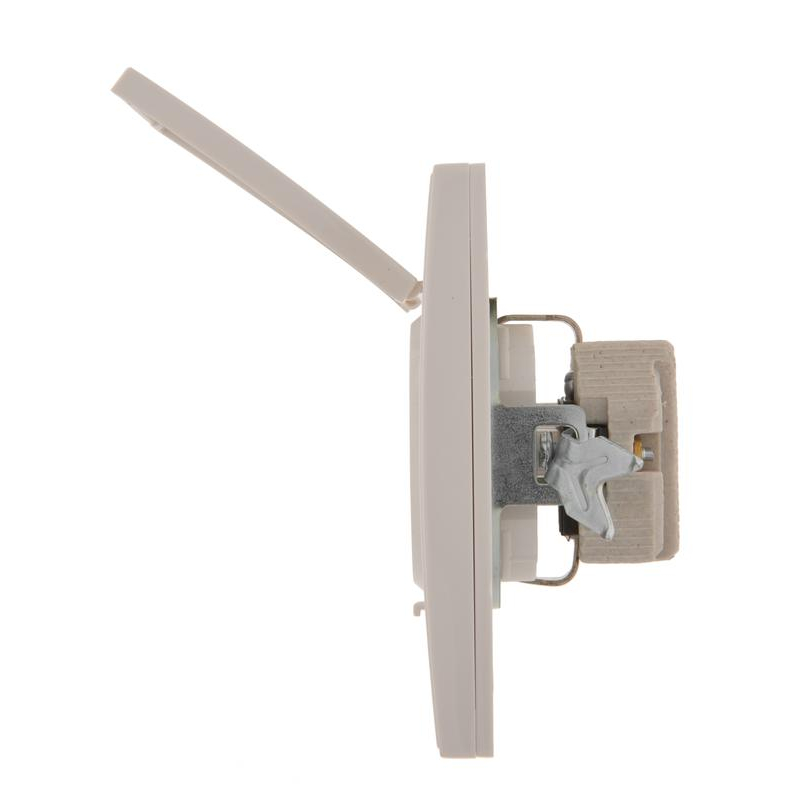 Розетка 1-м СП Рейн с защ. крышкой керам. с заземл. бел. LEZARD 703-0202-123