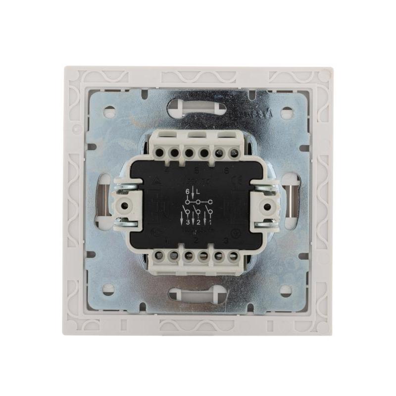 Выключатель 3-кл. СП Рейн 10А IP20 с хром. боковой вставкой бел. LEZARD 703-0225-109