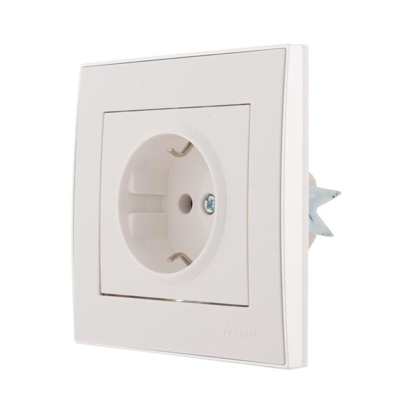 Розетка 1-м СП Рейн керам. с заземл. с боковой встав. хром бел. LEZARD 703-0225-122