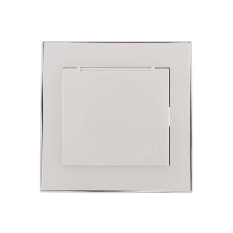 Розетка 1-м СП Рейн с защ. крышкой керам. с заземл. с боковой встав. хром бел. LEZARD 703-0225-123