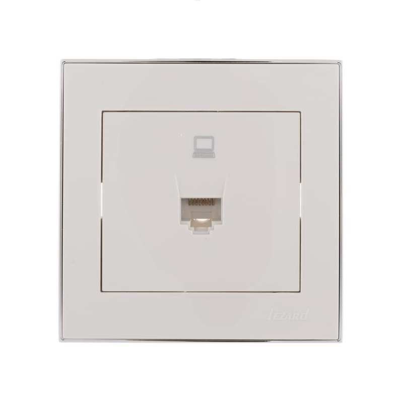 Розетка компьютерная 1-м СП Рейн с боковой встав. хром бел. LEZARD 703-0225-139