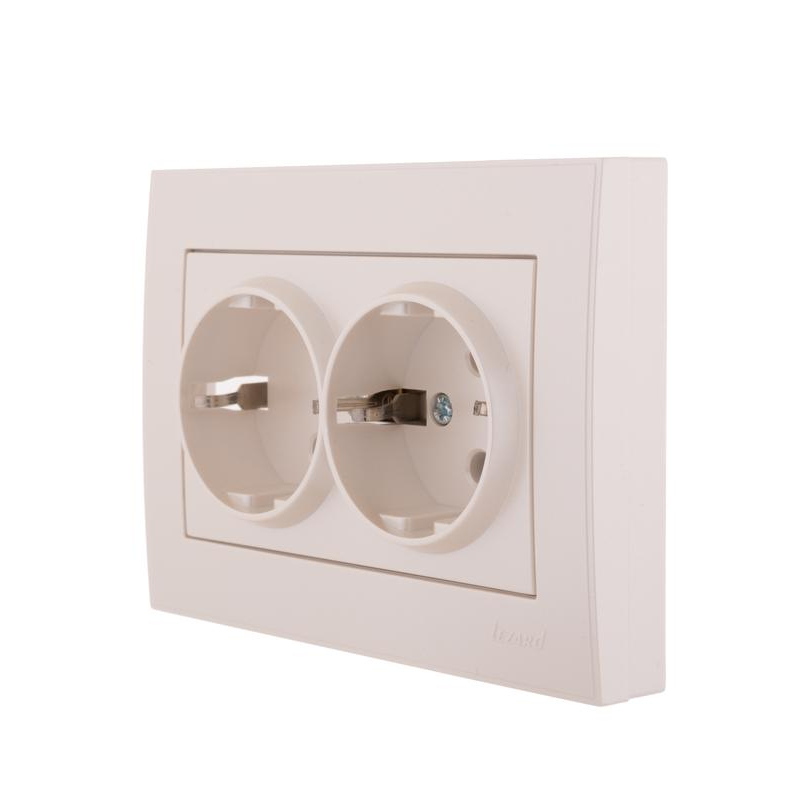 Розетка 2-м СП Рейн с заземл. керамика жемчуж./бел. перламутр. LEZARD 703-3030-127