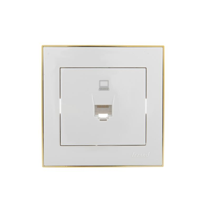 Розетка компьютерная 1-м СП Рейн бел. с боковой вст. зол. LEZARD 703-0226-139