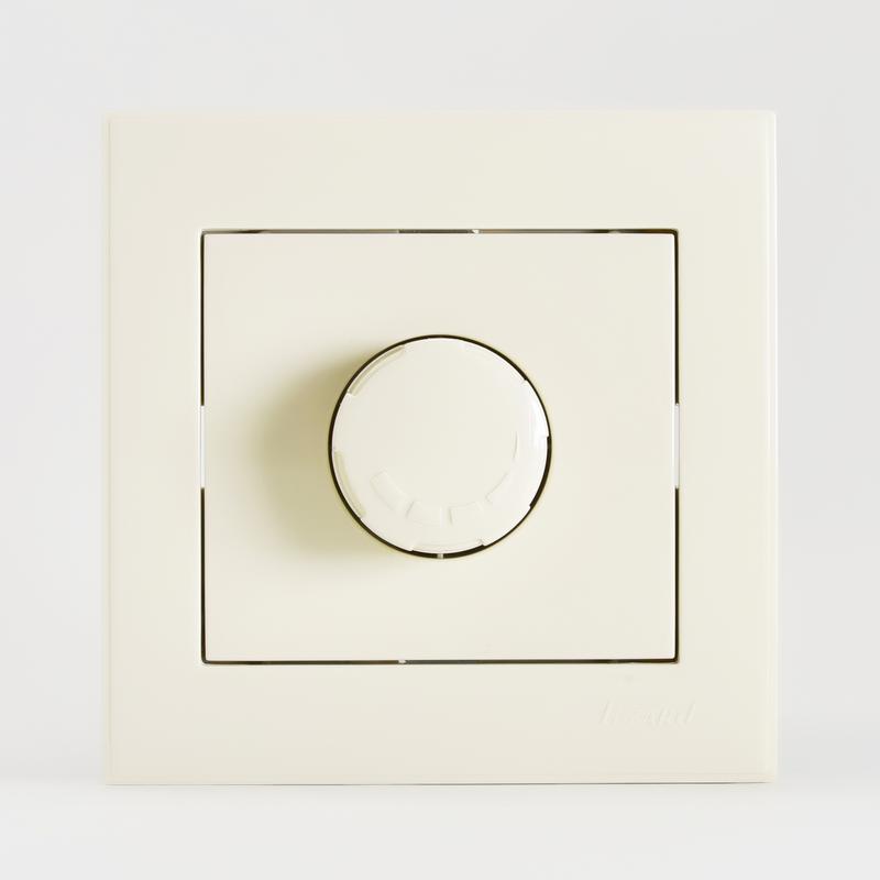 Светорегулятор 500Вт Рейн крем. LEZARD 703-0303-116