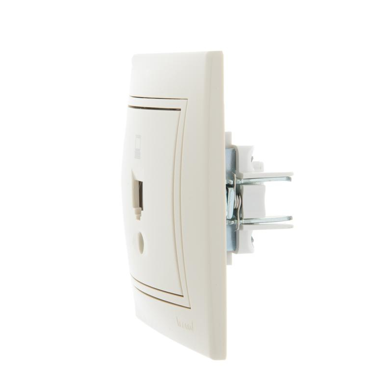 Розетка компьютерная 1-м СП Мира RJ45 крем/крем LEZARD 701-0303-139