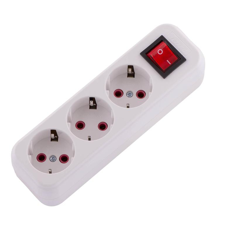 Колодка удлинителя 3-м с заземл. с выкл. LEZARD 720-0300-302