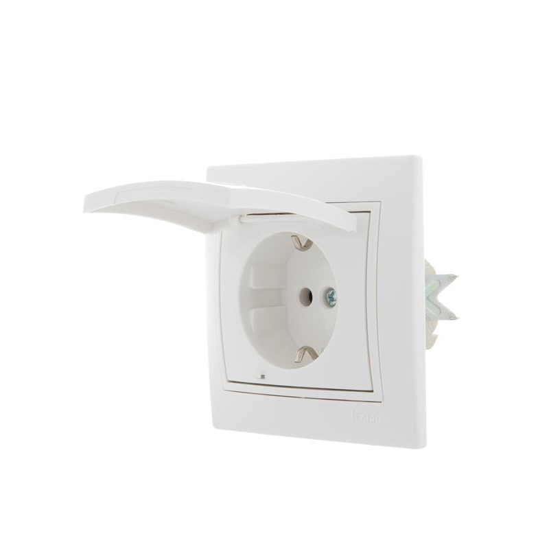 Розетка 1-м СП Мира 16А IP20 с заземл. с крышкой с бел. вставкой керамика бел. LEZARD 701-0202-123