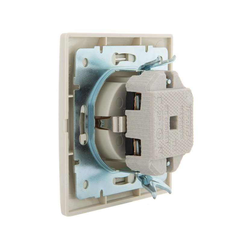 Розетка 1-м СП Мира 16А IP20 с заземл. с крышкой со вставкой керамика крем. LEZARD 701-0303-123