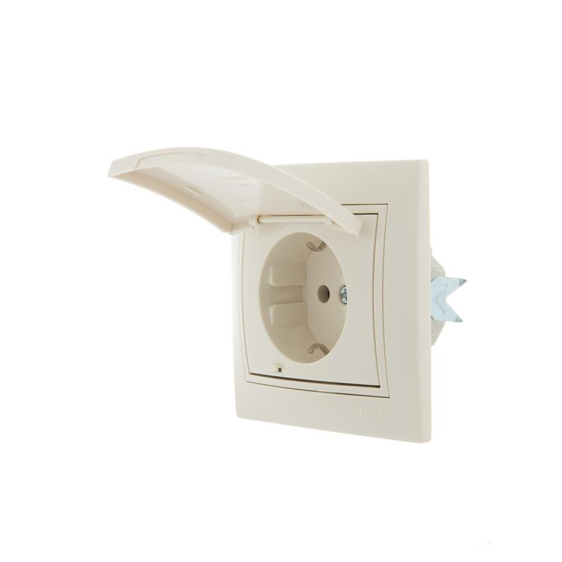 Розетка 1-м СП Мира 16А IP20 с заземл. с крышкой со вставкой керамика крем. LEZARD 701-0303-123