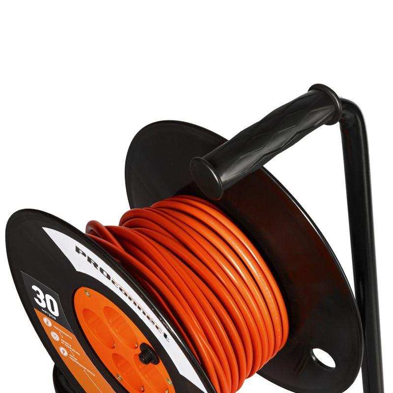 Удлинитель силовой на катушке 4х30м с заземл. PROFESSIONAL ПВС 3х2.5 PROCONNECT 11-7613