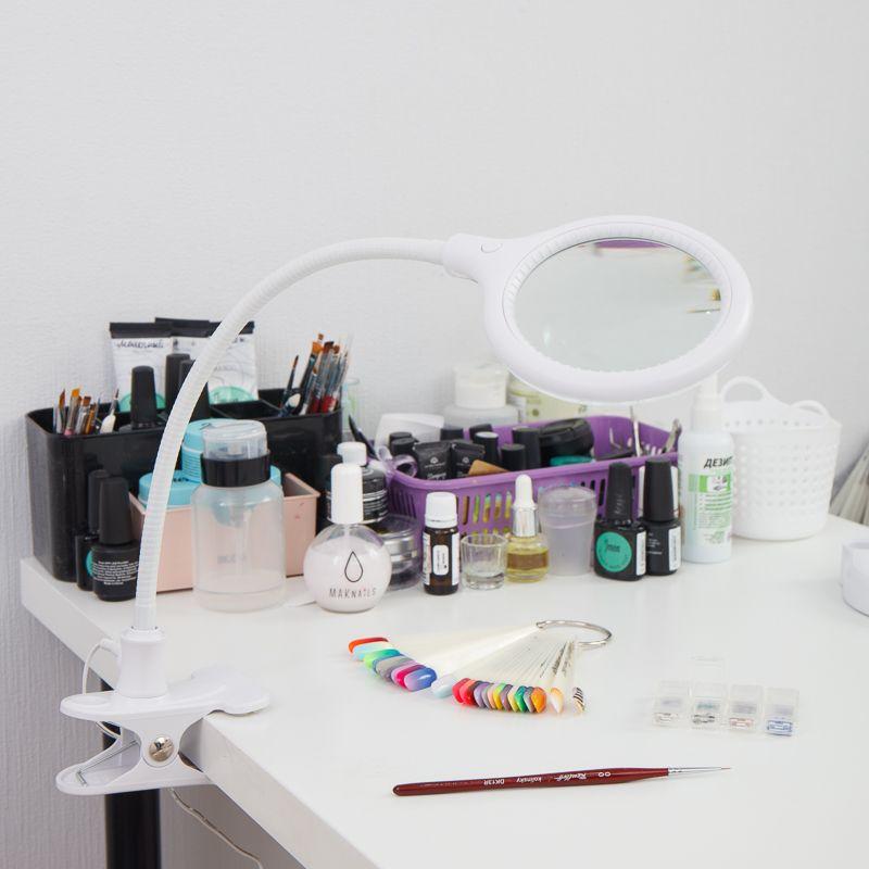 Лупа настольная малая 3Х с подстветкой 30 LED (подставка + прищепка) бел. REXANT 31-0247