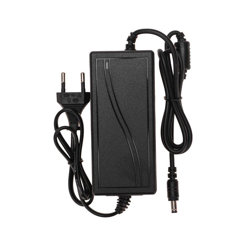 Источник питания 110-220В AC/12В DC 4.5А 50Вт с DC разъемом подключения 5.5х2.1 без влагозащ. IP23 Rexant 200-050-3