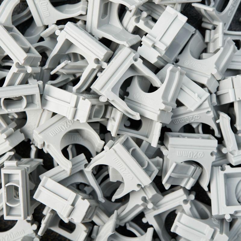 Крепеж-клипса для труб 20мм "ПС" (уп.100шт) Rexant 28-0120-2