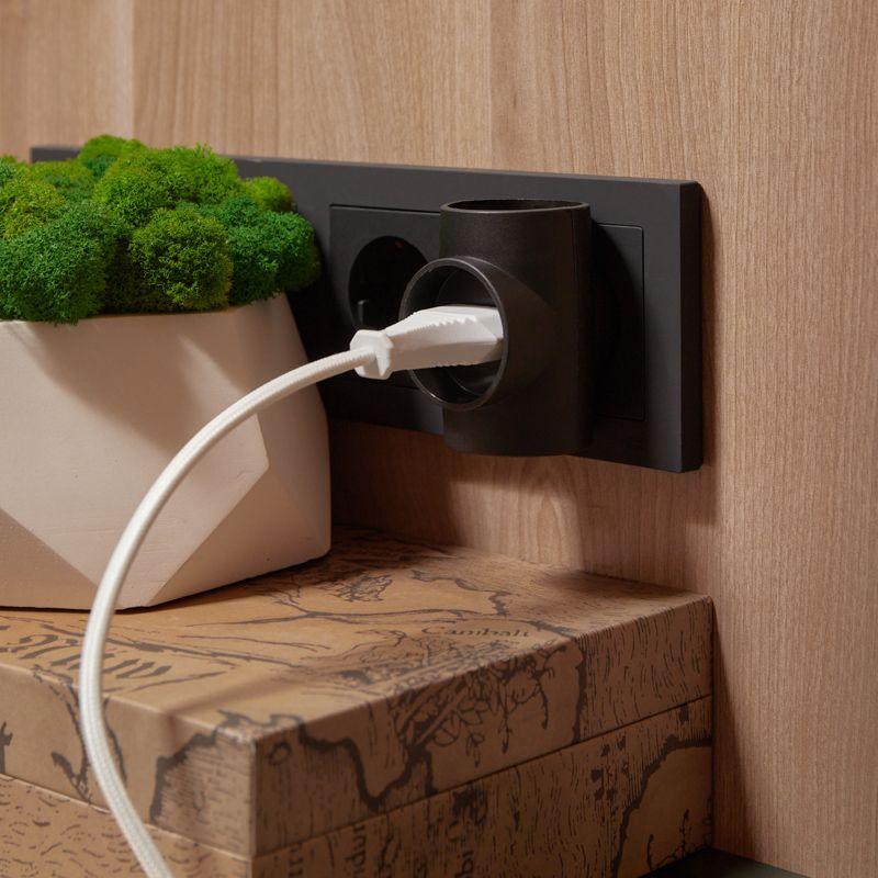 Тройник электрический 6-10А без заземл. черн. Rexant 11-1076