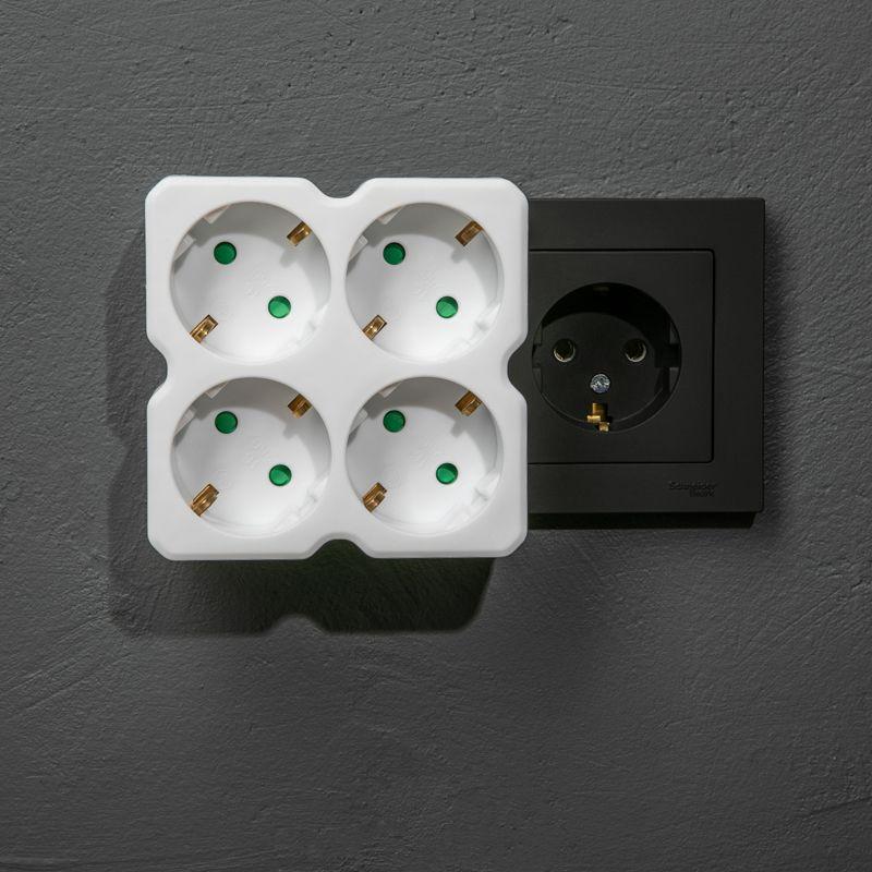 Четверник электрический 16А с заземл. бел. Rexant 11-1073