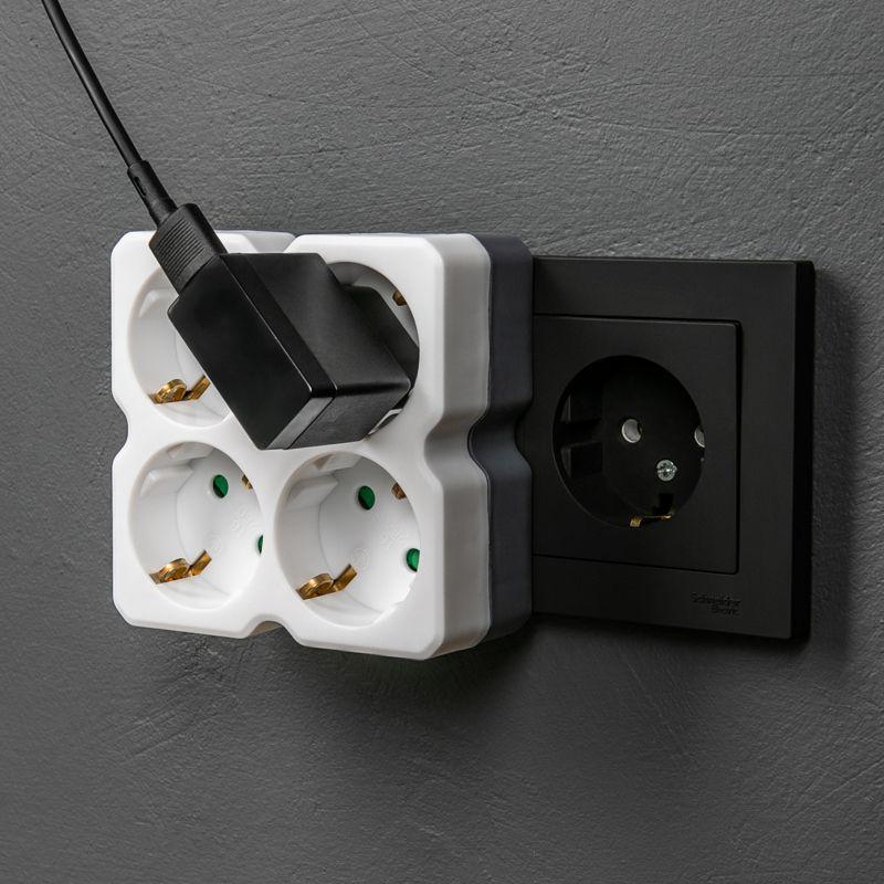 Четверник электрический 16А с заземл. бел. Rexant 11-1073