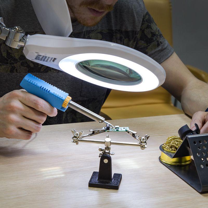 Лупа на струбцине круглая 5D с подсветкой 60LED регулировка яркости бел. Rexant 31-0532