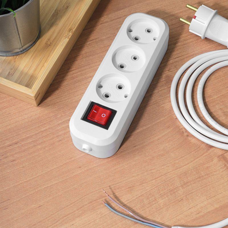 Колодка 3 гнезда с кнопкой без заземл. Rexant 11-8705