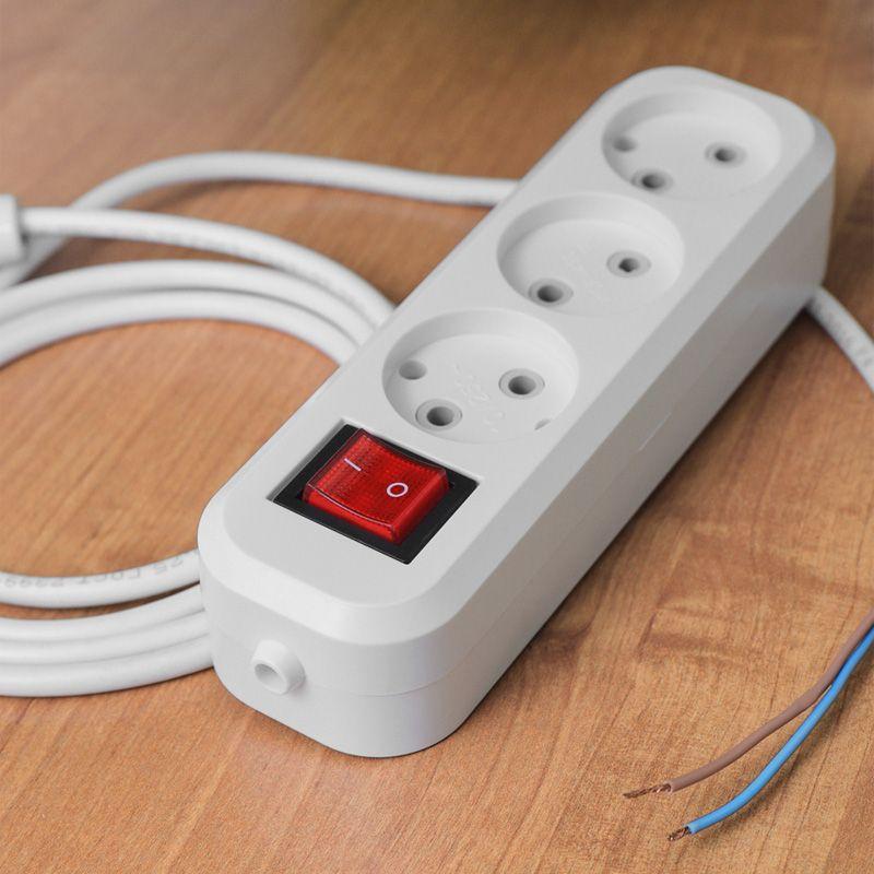 Колодка 3 гнезда с кнопкой без заземл. Rexant 11-8705