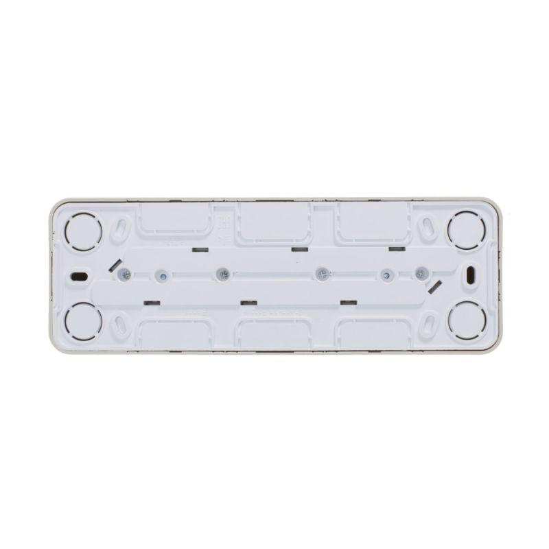 Розетка 4-м ОП Blanca 16А IP20 250В с заземл. защ. шторки с изолир. пластиной беж. SchE BLNRA011417