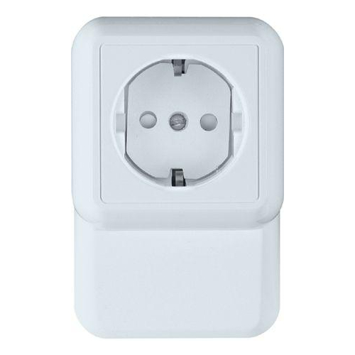 Розетка плинтусная 1-местная ОП Прима 16А IP20 250В с заземлением защитные шторки с монтажной пластиной белый