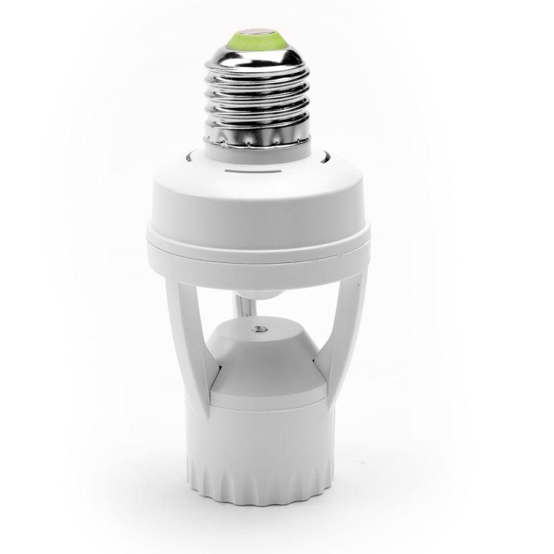 Camelion LX-451 (Патрон Е27 с датчиком движения, 360)