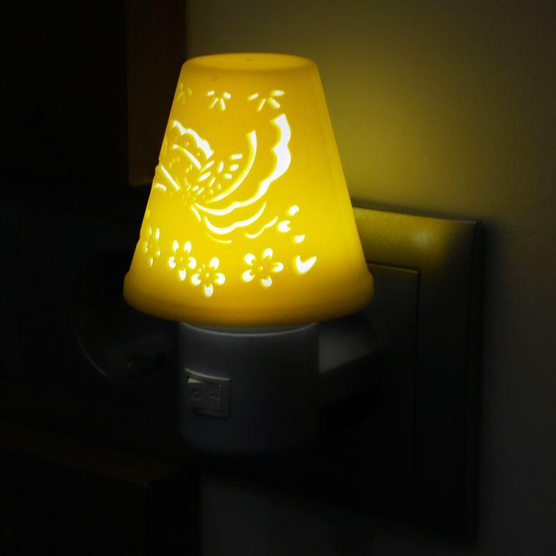 Camelion NL-192 "Светильник желтый" (LED ночник с выкл, 220V)