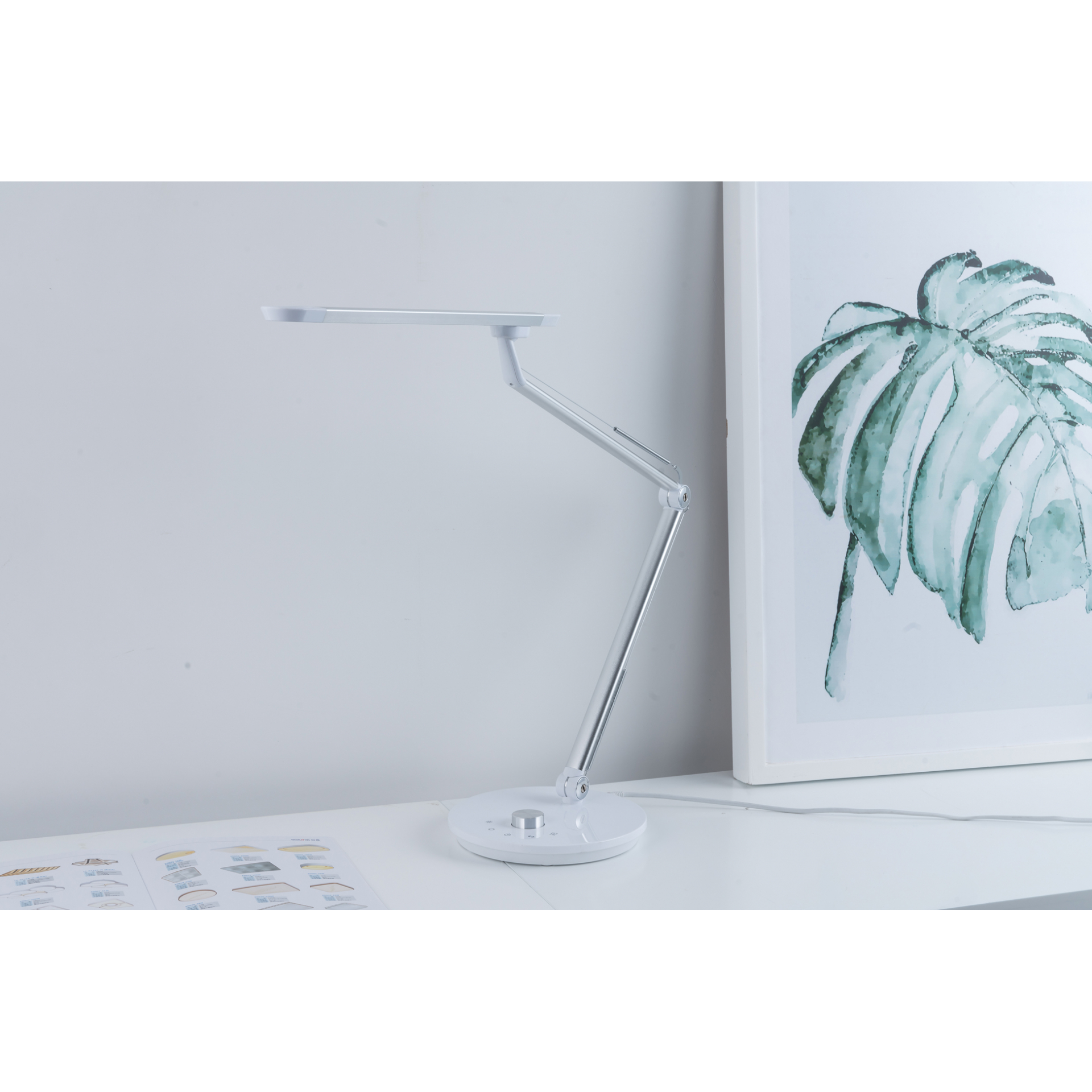 Camelion KD-842 C01 бел.LED (Свт-к наст.,13 Вт,230В, 900лм,сенс, рег.ярк, цвет.темп)