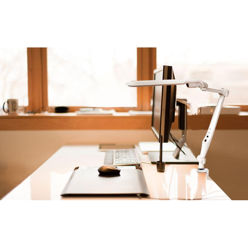 Camelion KD-830 C01 бел LED (Свет-к наст.,10 Вт,230В, на струбц.,600 лм,сенс. рег.ярк и цвет.темп.)