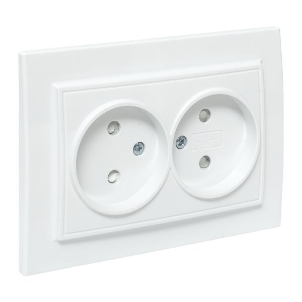 Розетка 2-м СП Минск 10А IP20 без заземл. защ. шторки бел. Basic EKF ERR10-102-100