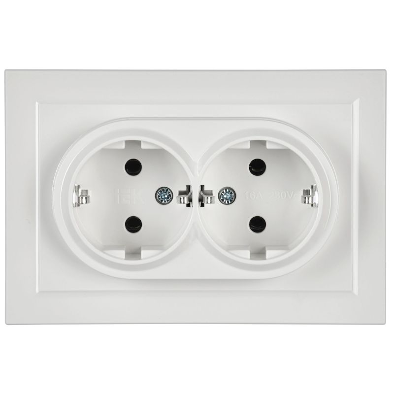 BRITE Розетка 2-местная с заземлением без защитных шторок 16А в сборе РС12-3-БрБ белый IEK