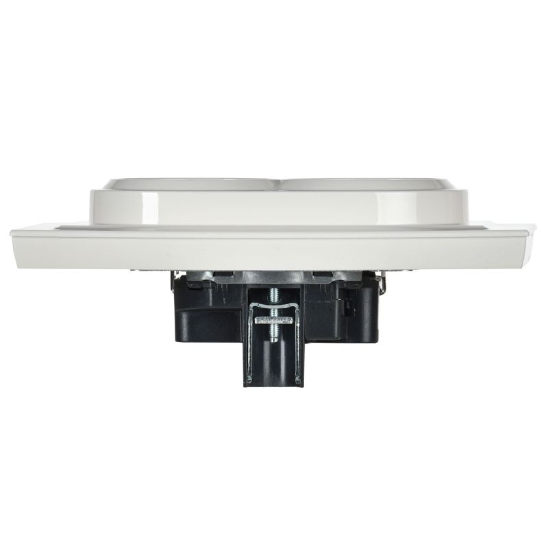 BRITE Розетка 2-местная с заземлением без защитных шторок 16А в сборе РС12-3-БрБ белый IEK