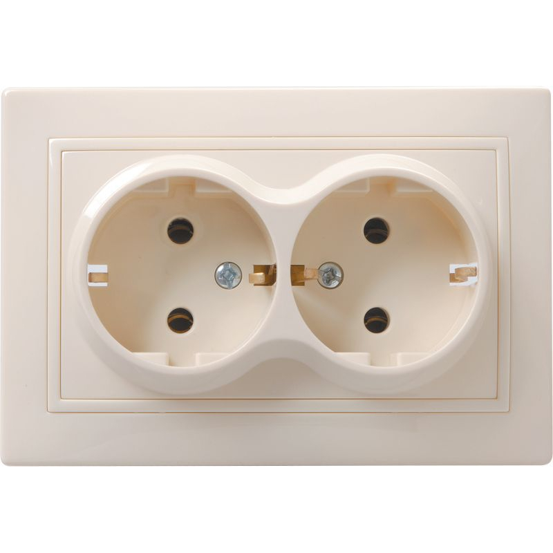 KVARTA Розетка 2-местная с заземлением без защитных шторок 16А РС12-3-ККм кремовый GENERICA